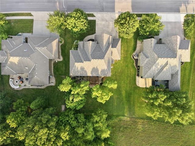 1502 Cross Creek Drive, Raymore, MO 64083