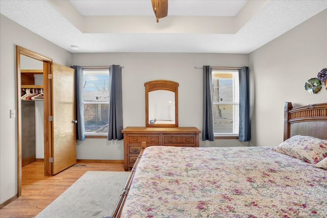 3669 S Ridgecrest Avenue, Springfield, MO 65807