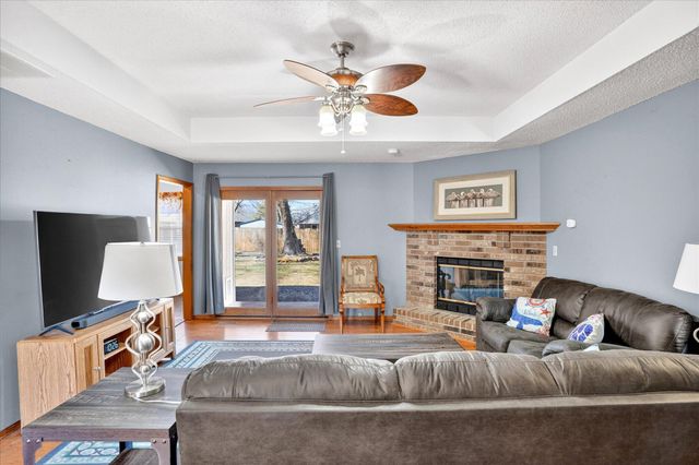 3669 S Ridgecrest Avenue, Springfield, MO 65807