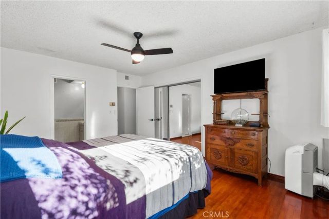 8941 Gloria Avenue, North Hills, CA 91343