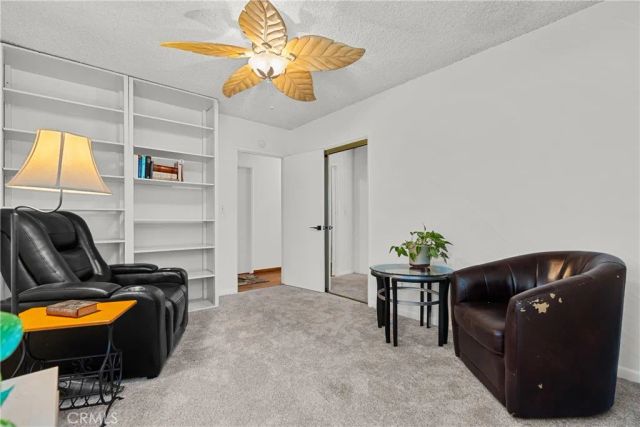 8941 Gloria Avenue, North Hills, CA 91343