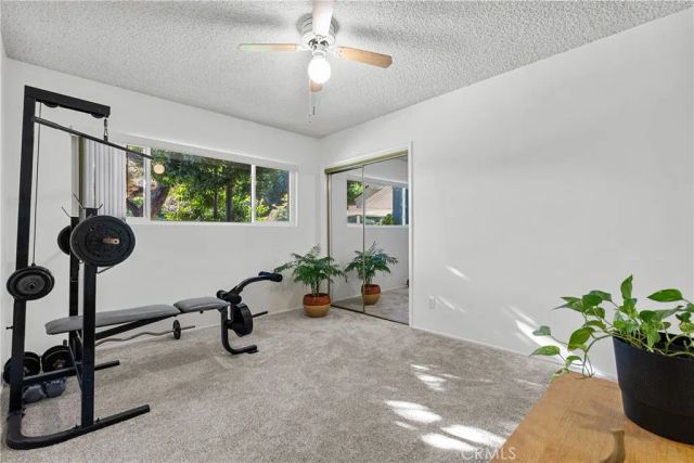 8941 Gloria Avenue, North Hills, CA 91343