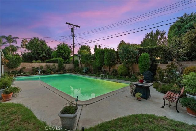 8941 Gloria Avenue, North Hills, CA 91343