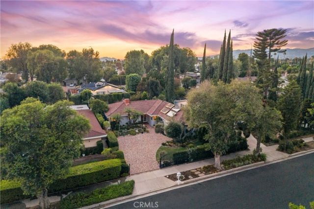 8941 Gloria Avenue, North Hills, CA 91343