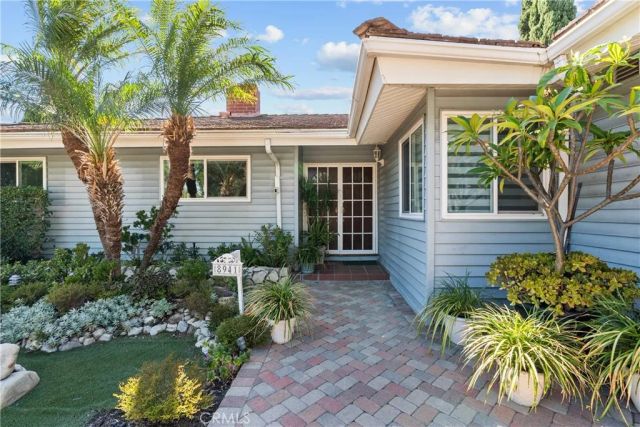 8941 Gloria Avenue, North Hills, CA 91343