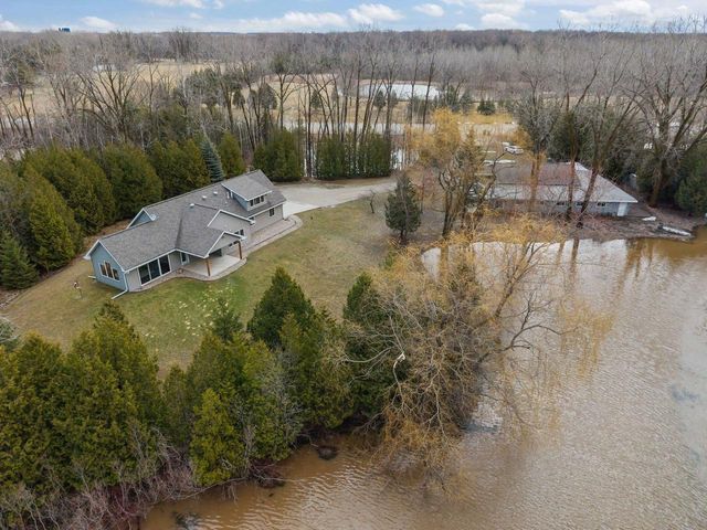N3573 COUNTY RD A, Black Creek, WI 54106