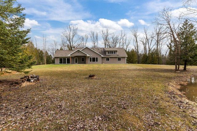 N3573 COUNTY RD A, Black Creek, WI 54106