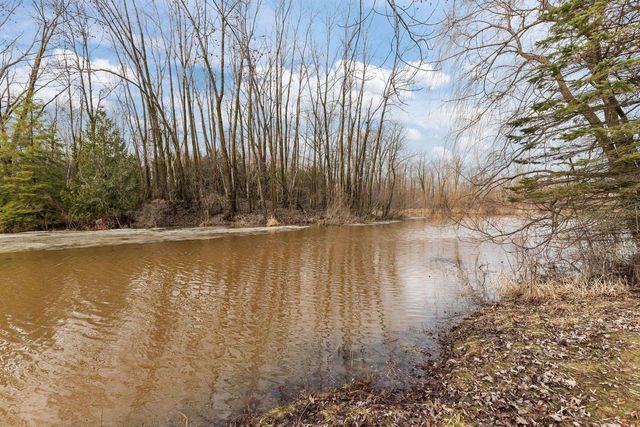 N3573 COUNTY RD A, Black Creek, WI 54106