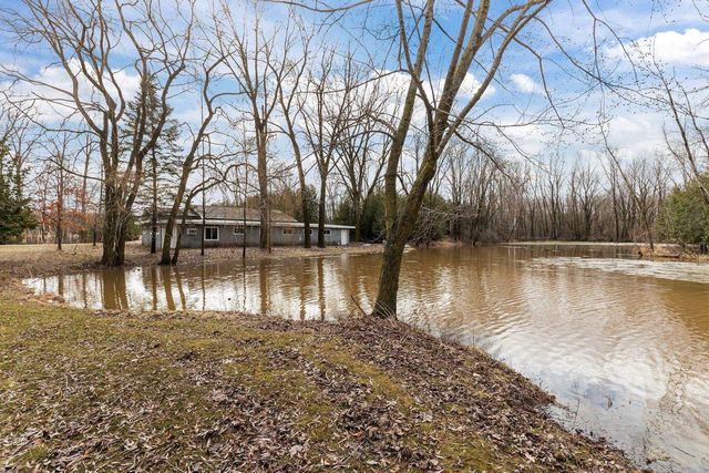 N3573 COUNTY RD A, Black Creek, WI 54106
