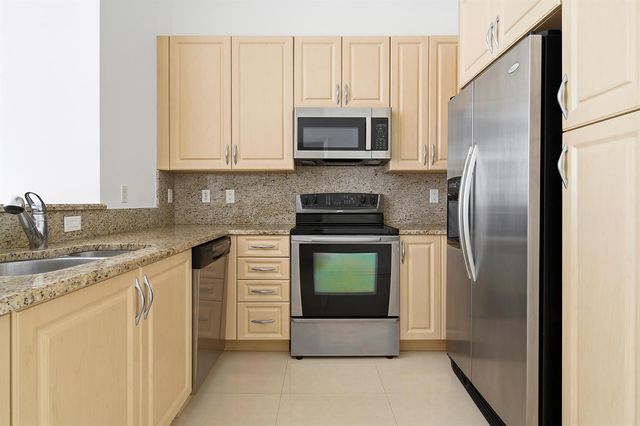701 S Olive Avenue 304, West Palm Beach, FL 33401