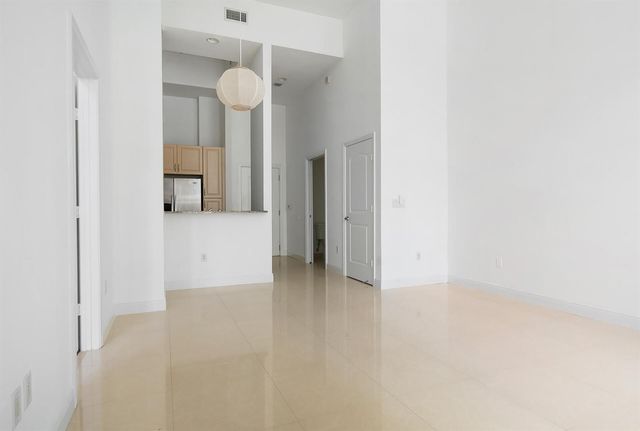 701 S Olive Avenue 304, West Palm Beach, FL 33401