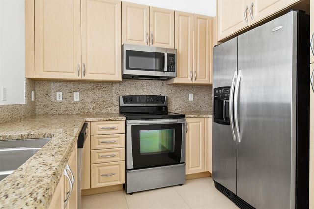 701 S Olive Avenue 304, West Palm Beach, FL 33401