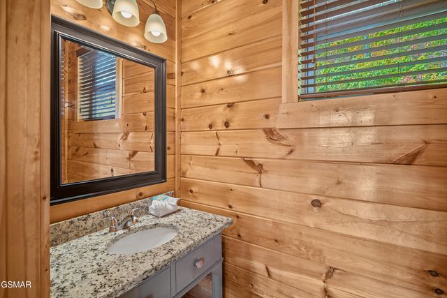 1964 Blackthorn Trail, Sevierville, TN 37876