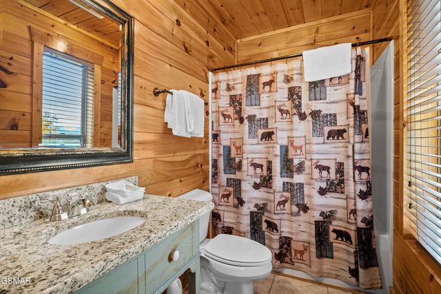 1964 Blackthorn Trail, Sevierville, TN 37876