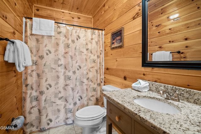 1964 Blackthorn Trail, Sevierville, TN 37876