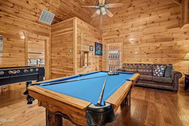 1964 Blackthorn Trail, Sevierville, TN 37876