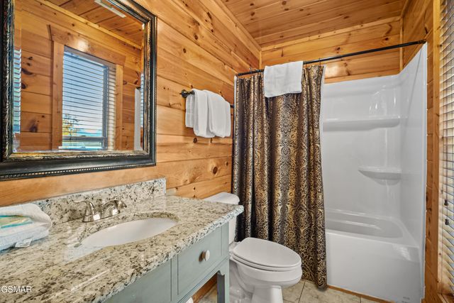 1964 Blackthorn Trail, Sevierville, TN 37876