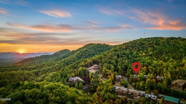 1964 Blackthorn Trail, Sevierville, TN 37876
