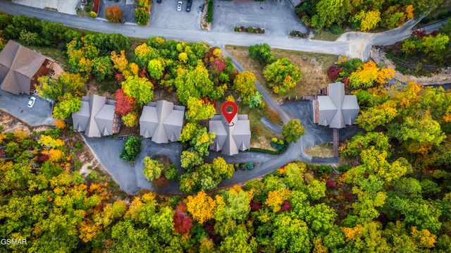 1964 Blackthorn Trail, Sevierville, TN 37876