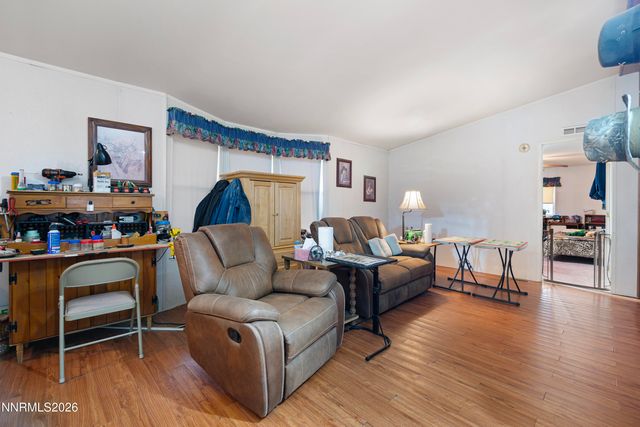 5030 Vanessa Drive, Fallon, NV 89406