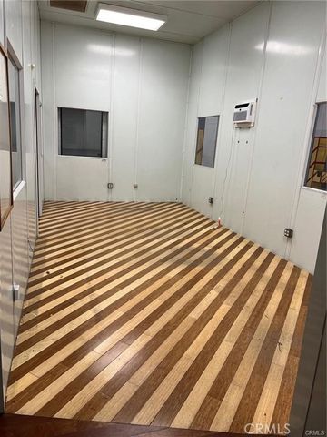 414 W Florence Avenue, Inglewood, CA 90301