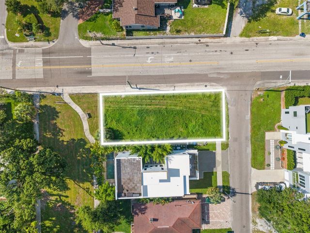 2701 N MYRTLE AVENUE, Tampa, FL 33602