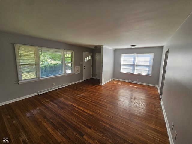 2107 W Coil Street, Indianapolis, IN 46260