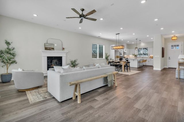 4033 Scotch Pine Dr, Roseville, CA 95747