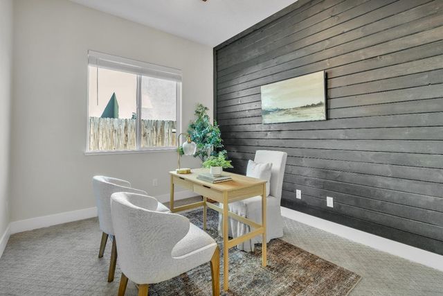 4033 Scotch Pine Dr, Roseville, CA 95747