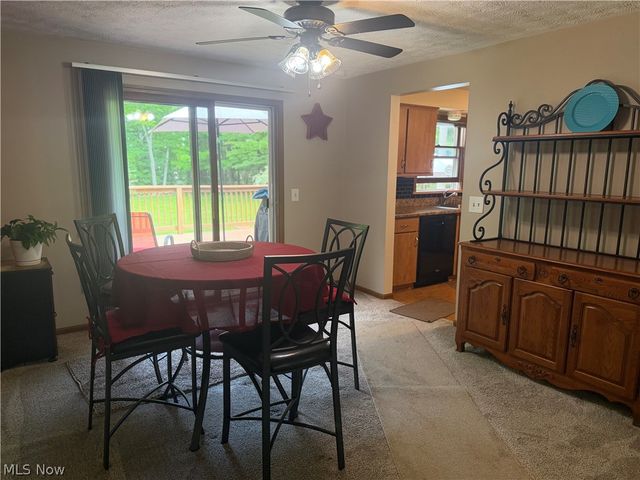 15025 Crestwood Drive, Middlefield, OH 44062