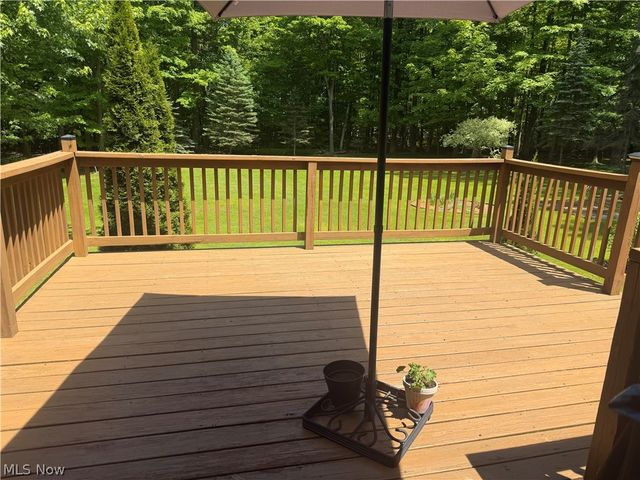 15025 Crestwood Drive, Middlefield, OH 44062