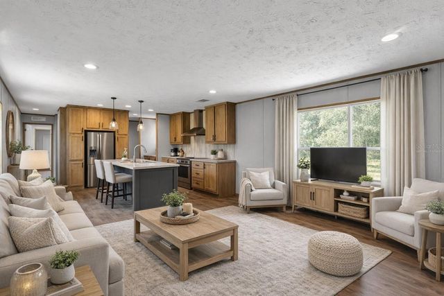 1815 CHRISTY LANE, Lakeland, FL 33801