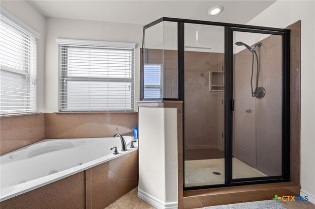 957 County Road 3350, Kempner, TX 76539