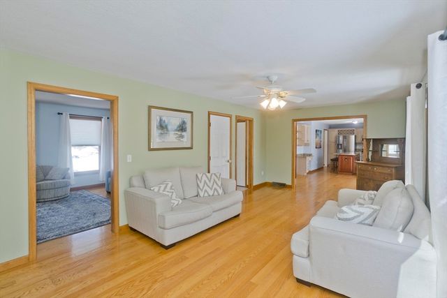 198 Hillside Rd, Southwick, MA 01077