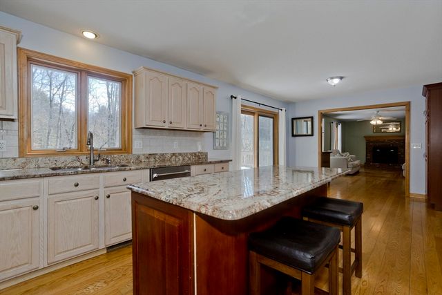 198 Hillside Rd, Southwick, MA 01077
