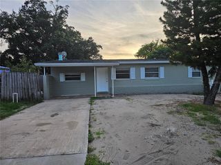 320 N HART BOULEVARD, Orlando, FL 32835