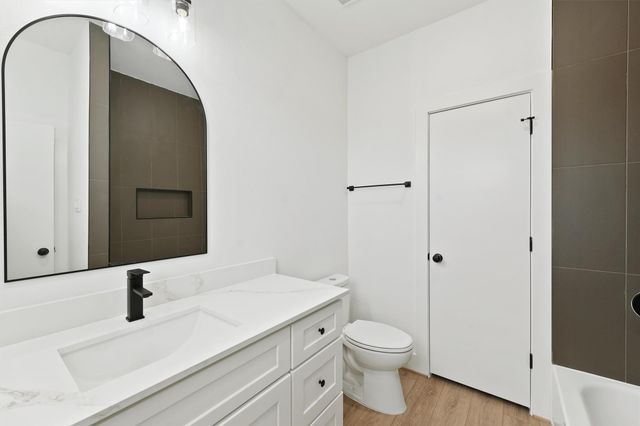 407 Calloway Street A - B, Houston, TX 77029