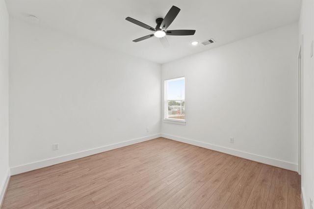 407 Calloway Street A - B, Houston, TX 77029