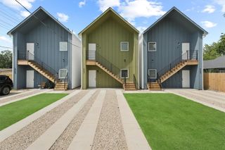 407 Calloway Street A - B, Houston, TX 77029
