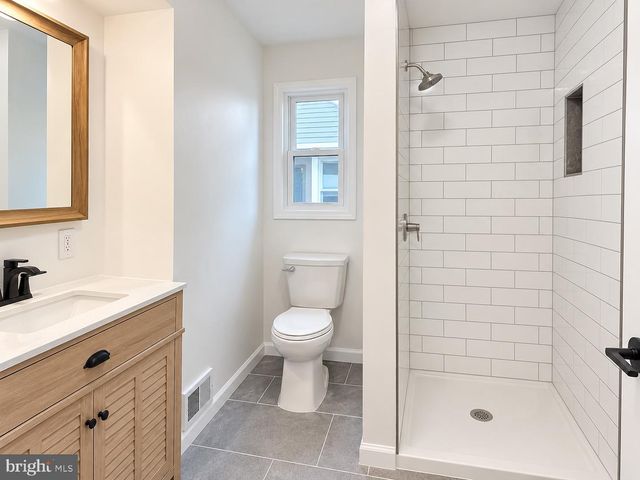 814A HESSIAN AVE, National Park, NJ 08063