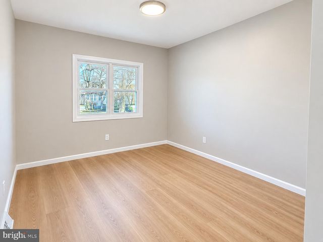 814A HESSIAN AVE, National Park, NJ 08063