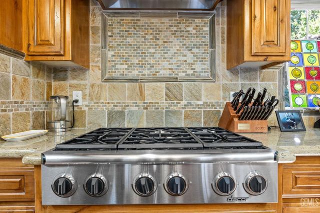 6702 Edmund Way, Bakersfield, CA 93309