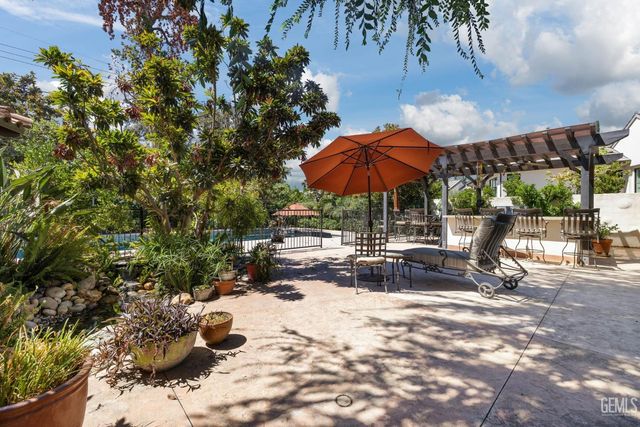 6702 Edmund Way, Bakersfield, CA 93309