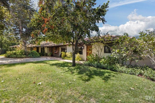 6702 Edmund Way, Bakersfield, CA 93309