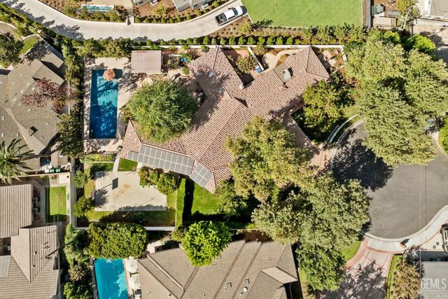 6702 Edmund Way, Bakersfield, CA 93309