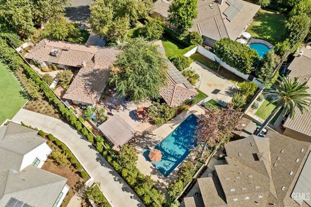 6702 Edmund Way, Bakersfield, CA 93309