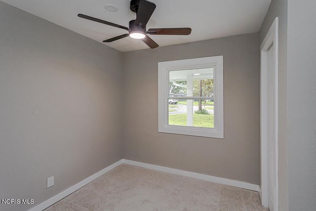 1002 Park Lane, Toledo, OH 43615