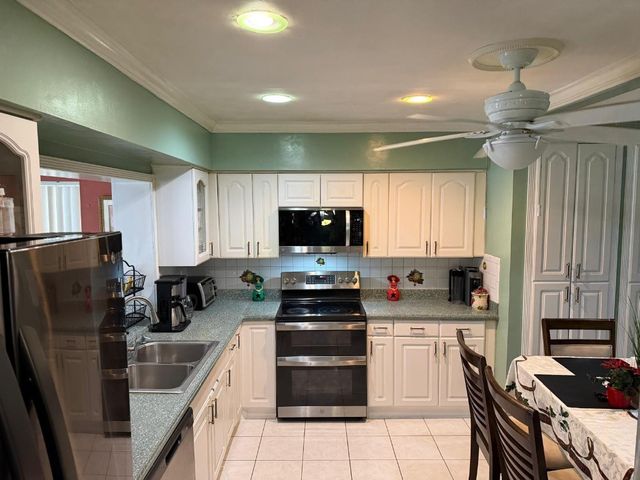 7928 N Juniper Street, Miramar, FL 33023