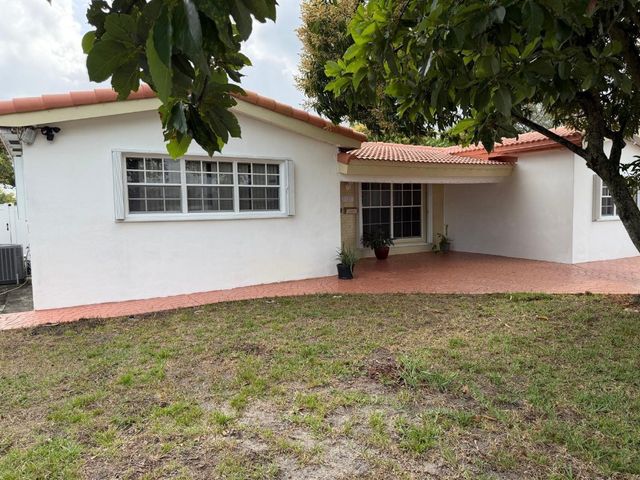 7928 N Juniper Street, Miramar, FL 33023