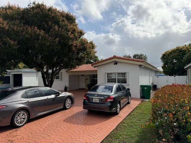 7928 N Juniper Street, Miramar, FL 33023